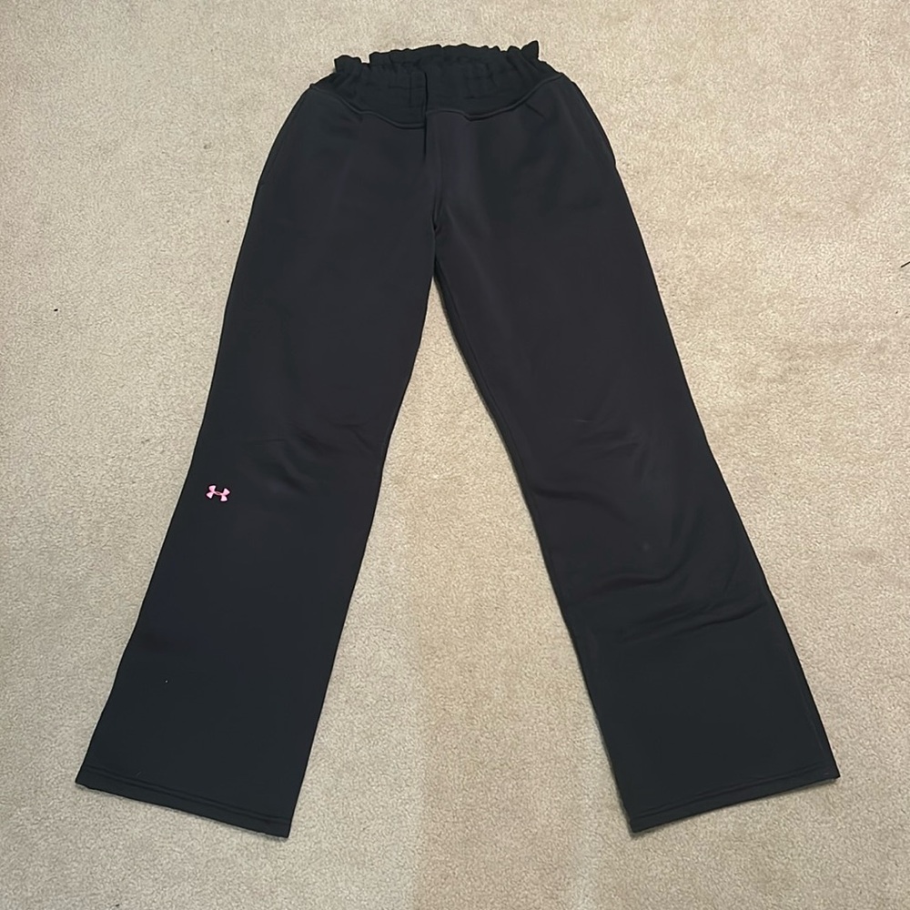 Under Armour black fleece lined sweatpants